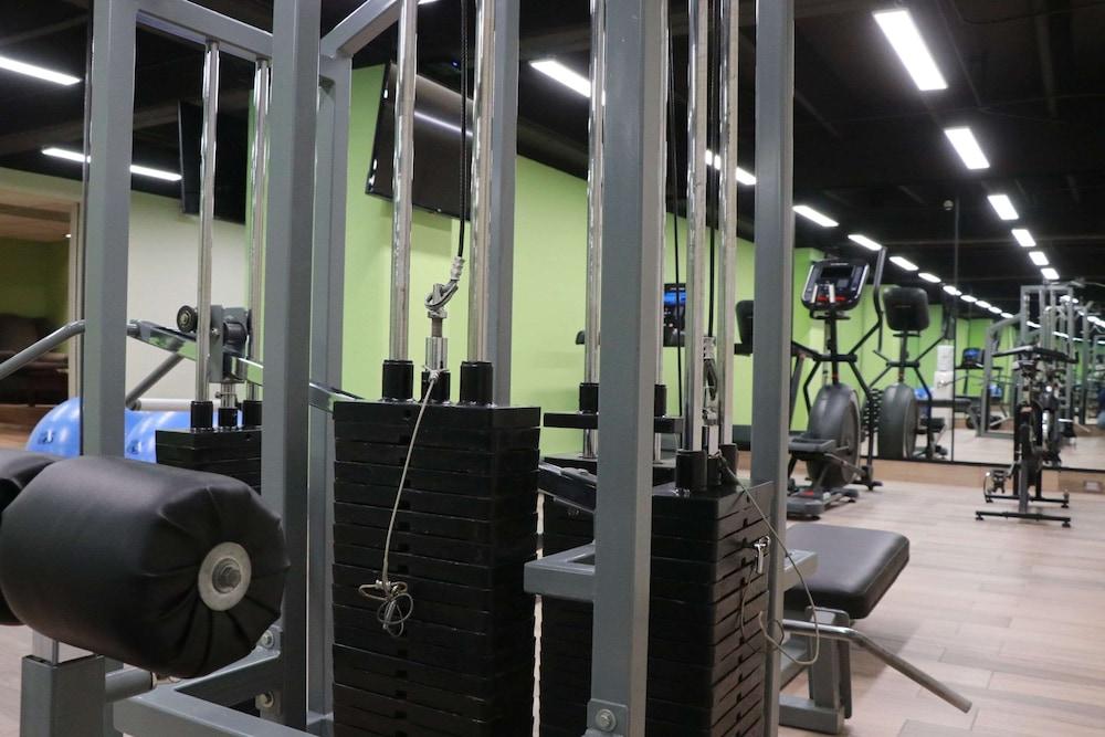 La Joya Pachuca Hotel Kültér fotó The gym at the University of Roehampton